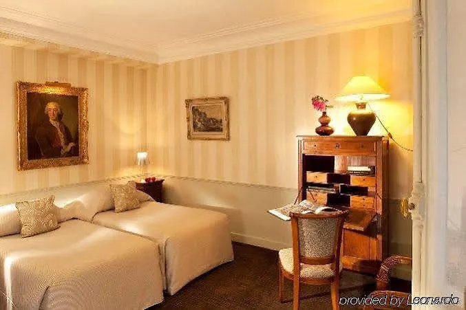 מלון Des Saints Peres - Esprit De France 4*